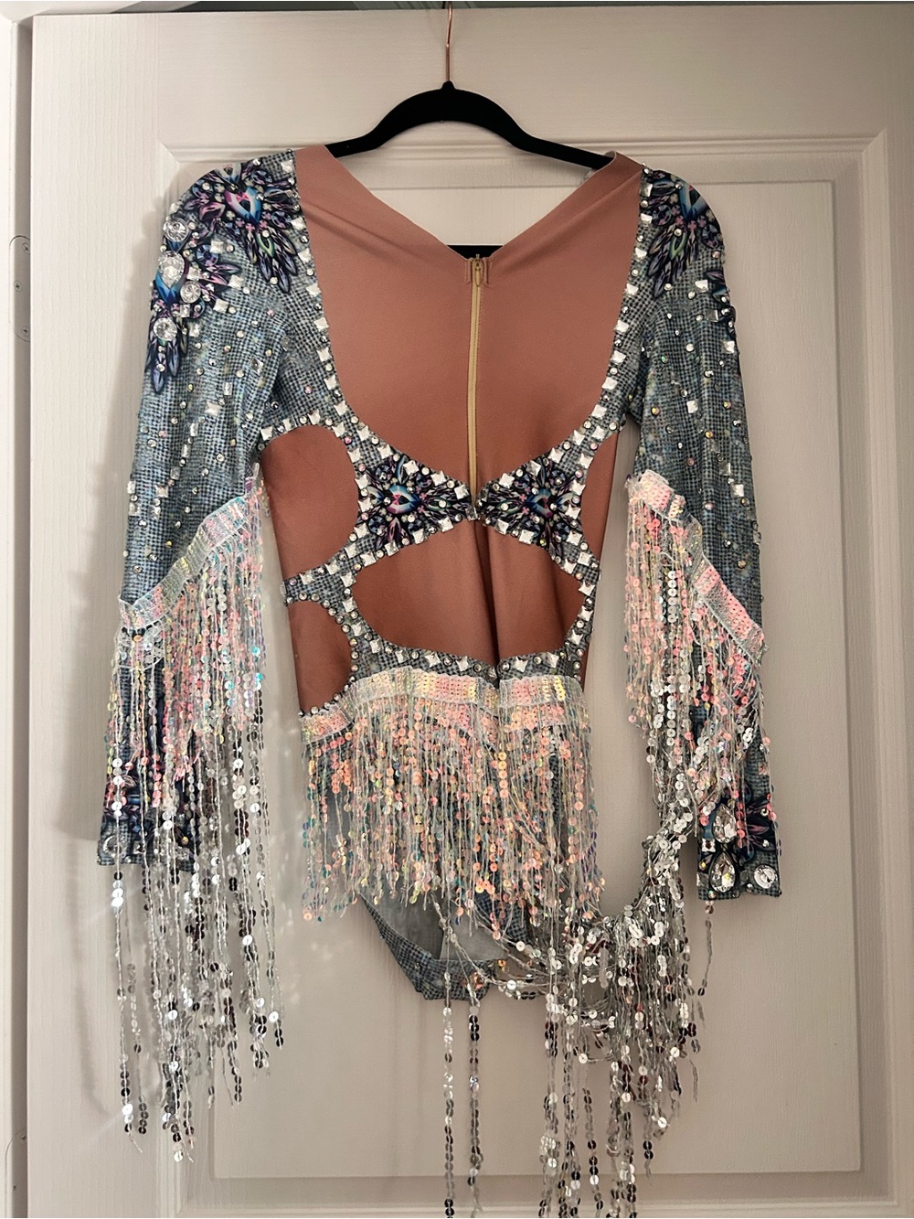 Fringed Sequin Festival Bodysuit in Silver US Sz 2/4 - Picture 8 of 10